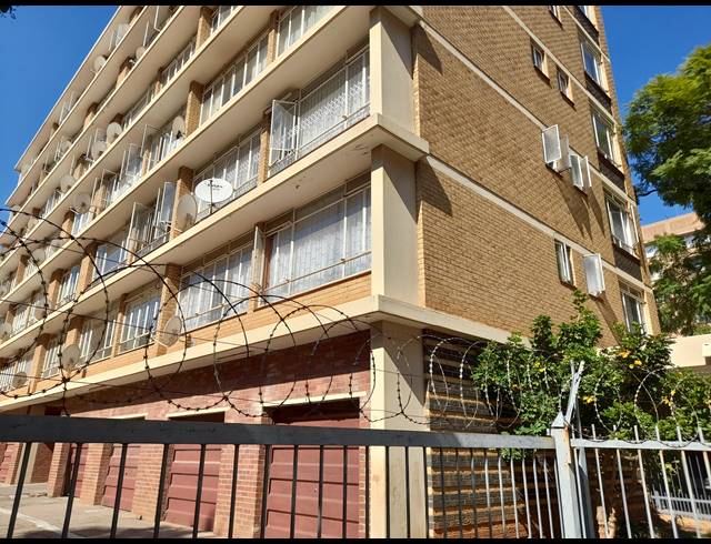 2 BEDROOM FLAT FOR SALE IN SUNNYSIDE